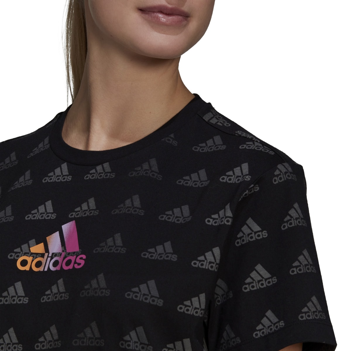 camiseta adidas feminina boyfriend