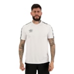 Camiseta Umbro Traditional Tape Masculina