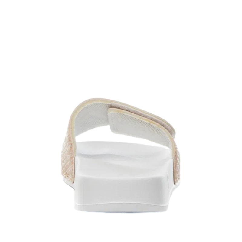 image_c7cbd330-39ae-4e76-926a-9a2244c880a0