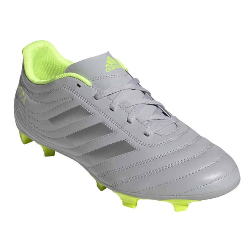 Featured image of post Chuteira Adidas Campo Copa Chuteira de campo adidas copa 19 3 fg tamanho 43 em timo estado de conserva o e usada apenas uma vez