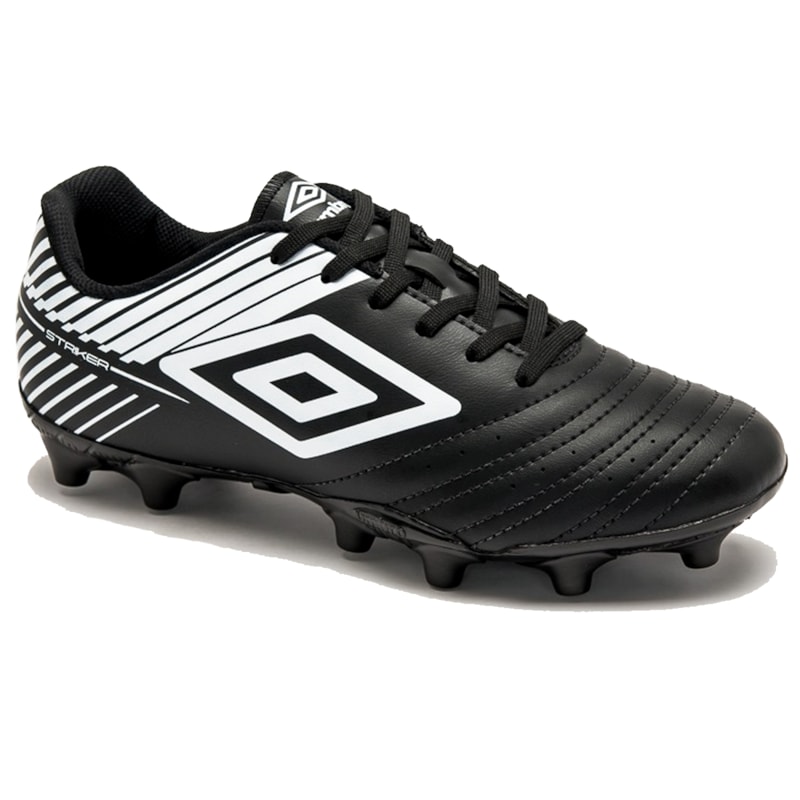 Chuteira Campo Umbro Striker V