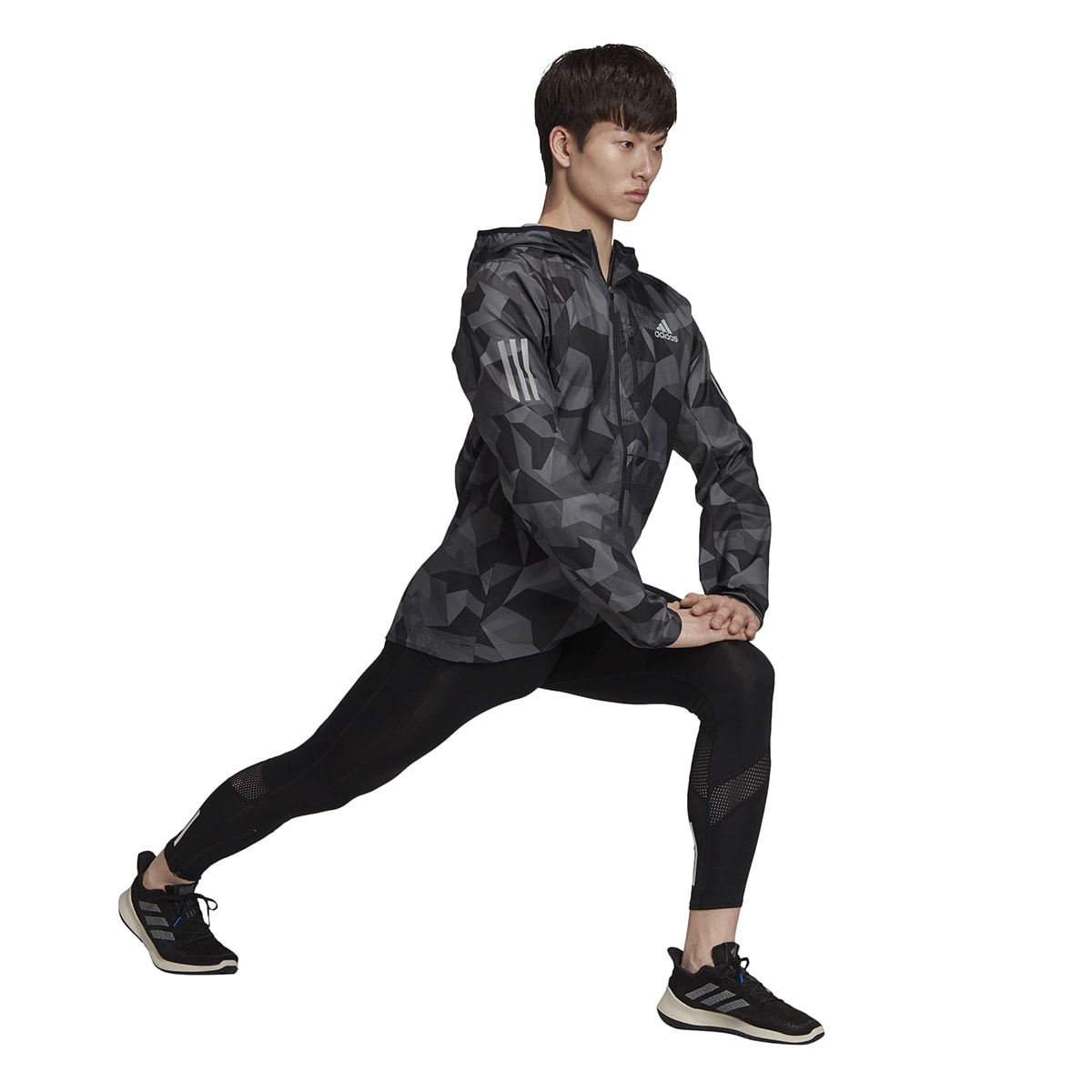 jaqueta adidas own the run camo masculina