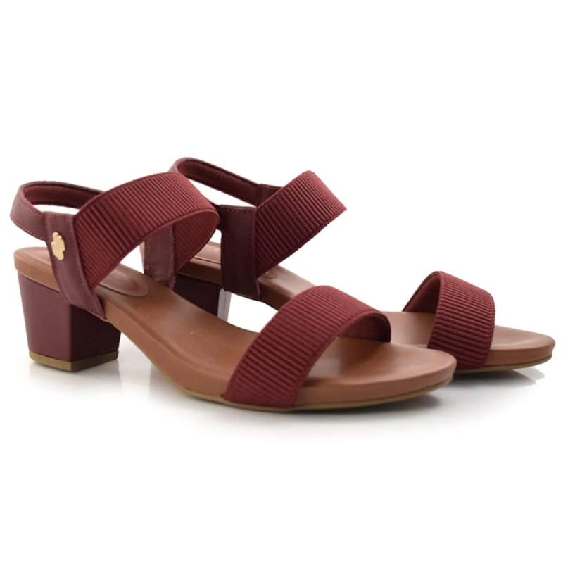 image_e3d835c7-f46a-46a8-b01a-f7f70d6c1b47