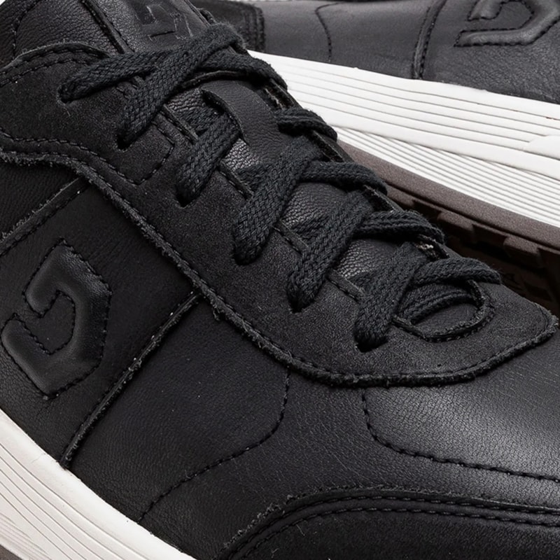 image_d18edcdf-0045-42c3-9bf3-686d36bbfb42