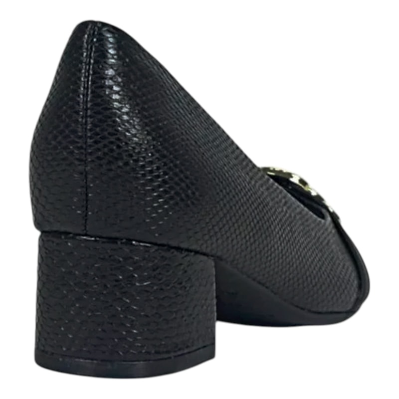 image_b0dad2c3-df5e-46b7-b91a-ed7edb3f92d1