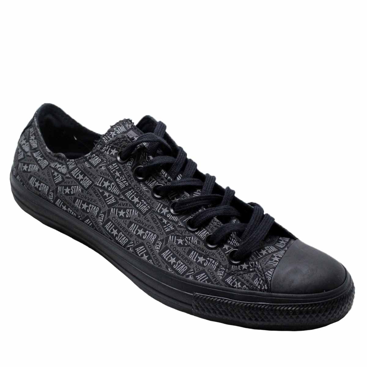 chuck taylor logo play