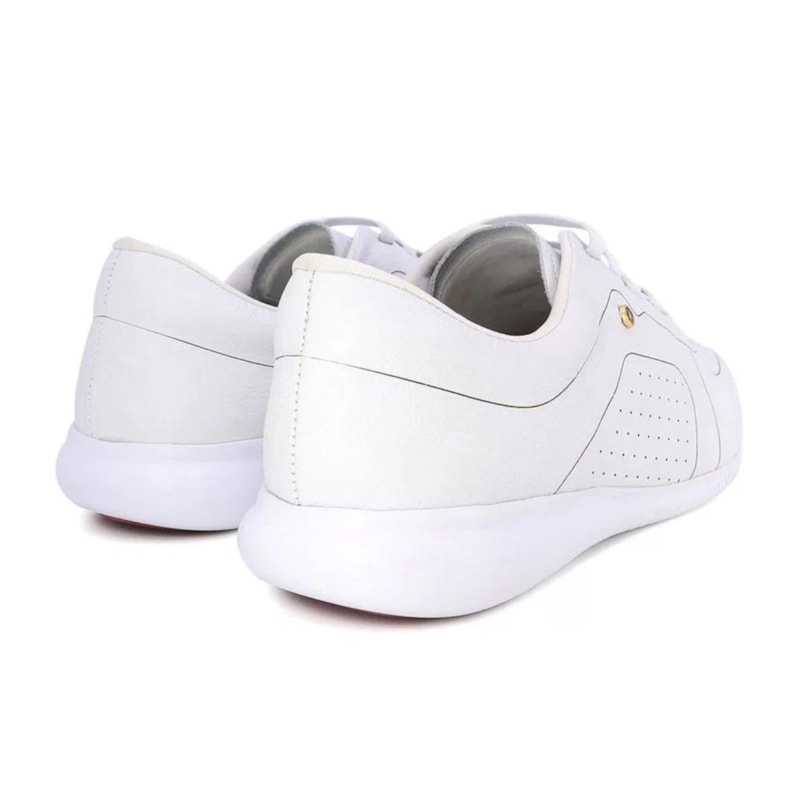 image_a97db700-283b-4a56-98da-0891119ff57f